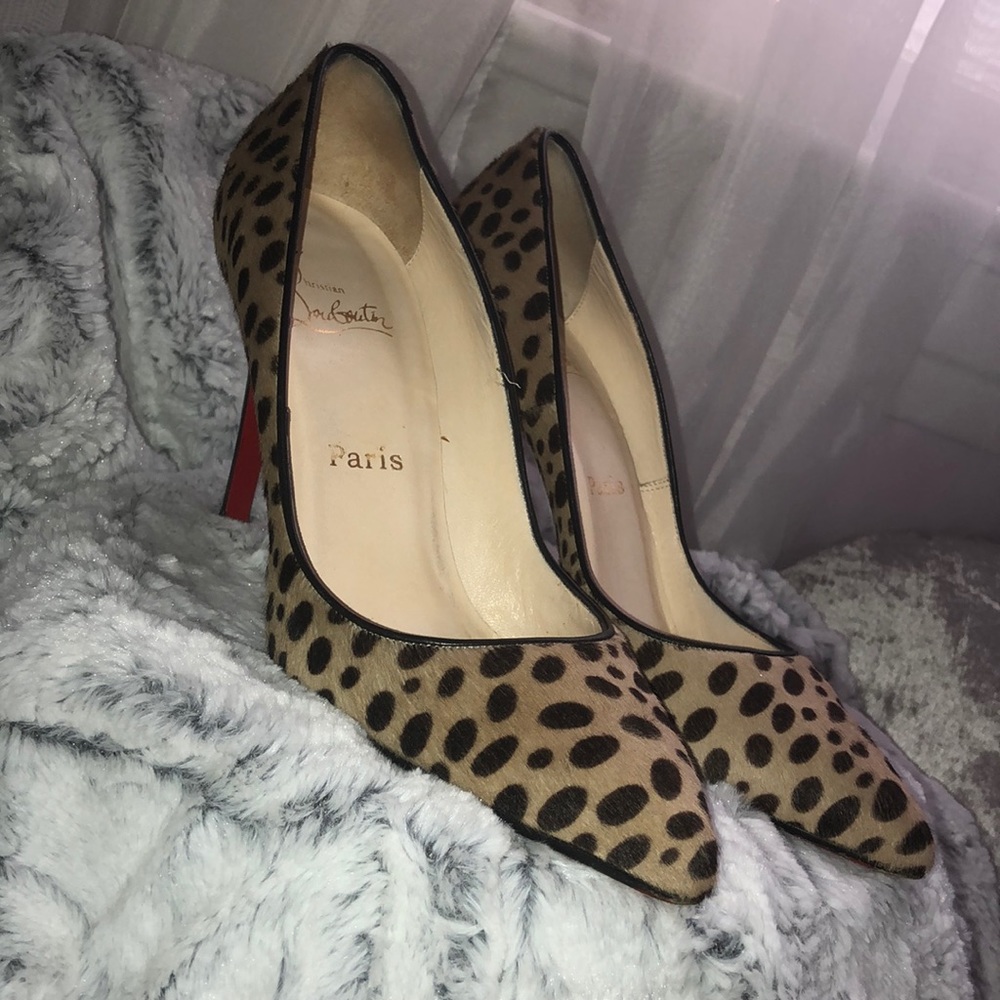 Calf print Louboutins heels